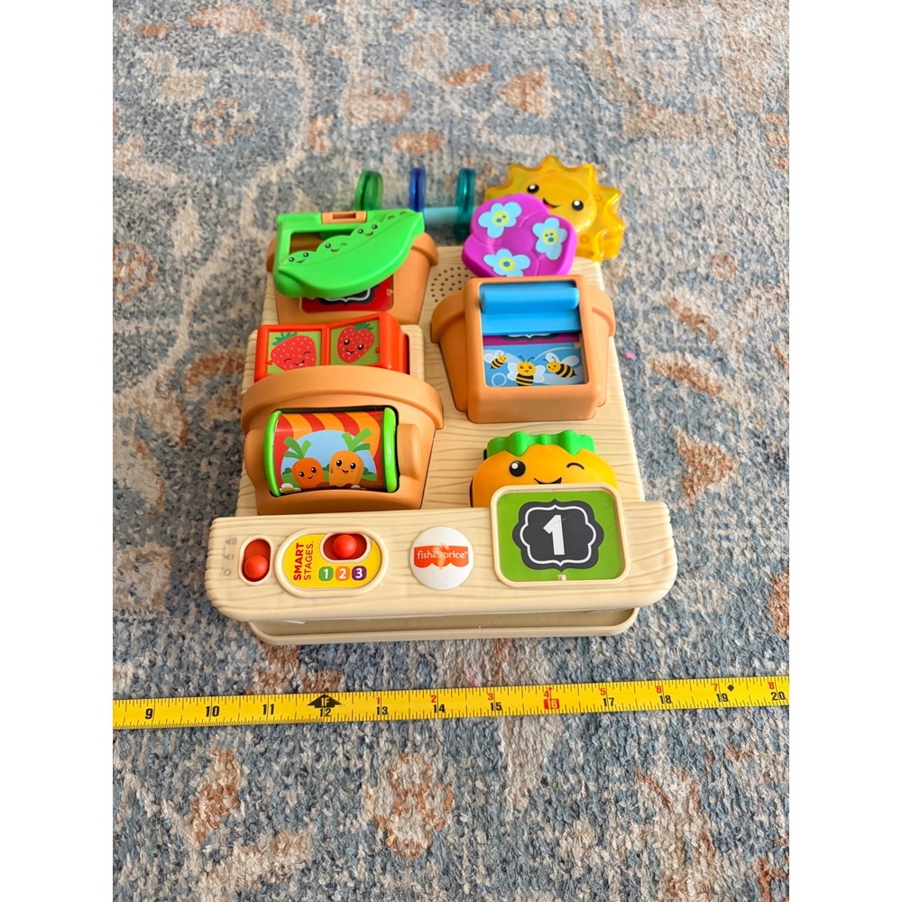 Fisher-Price Laugh & Learn Peek & Play Busy Garden Activity Toddler Baby Toy - Picture 4 of 7